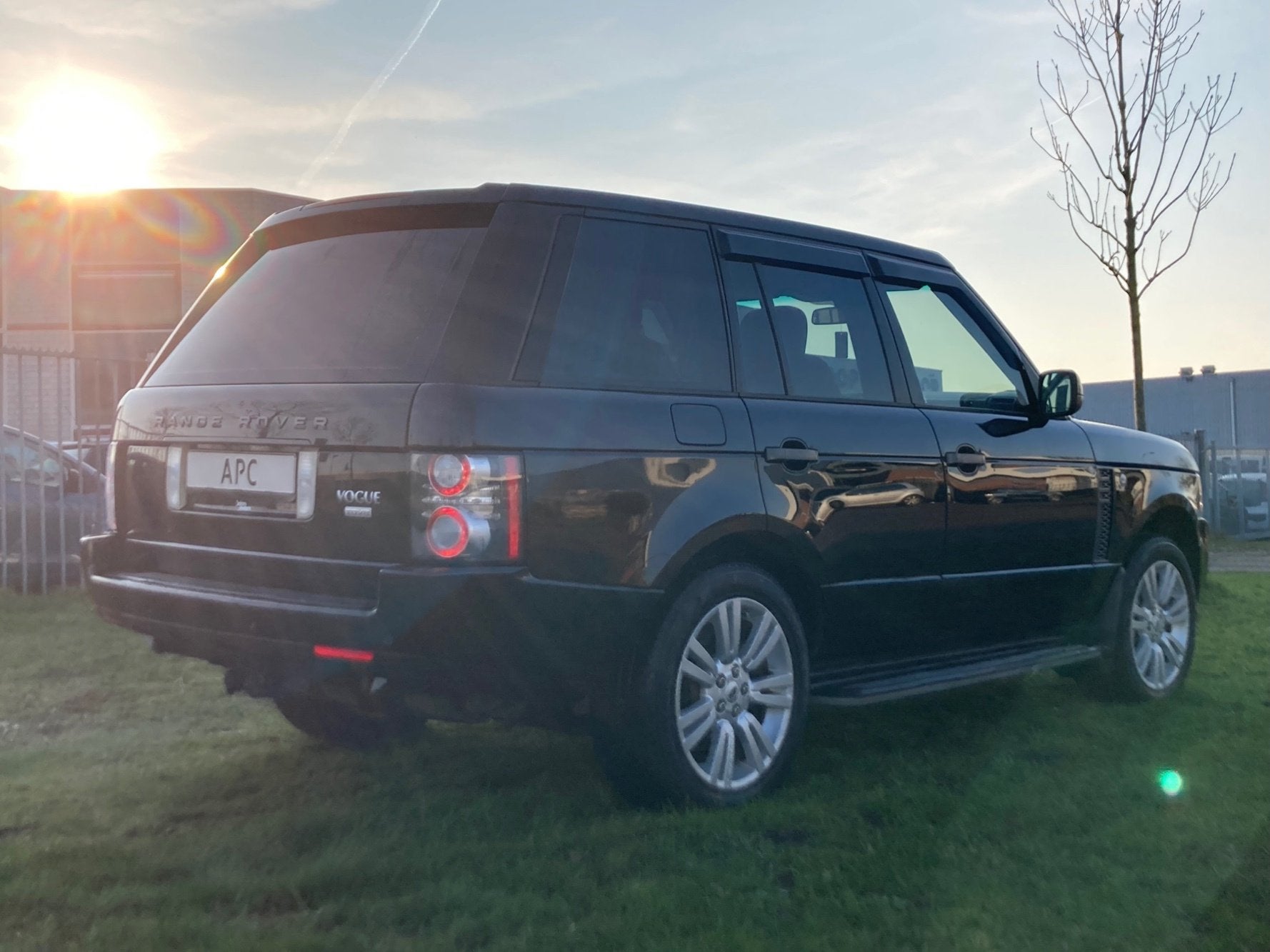 Land Rover Range Rover 4.4 TDV8 Vogue, Auto's, Gebruikt, Bedrijf, Diesel, 313 pk
