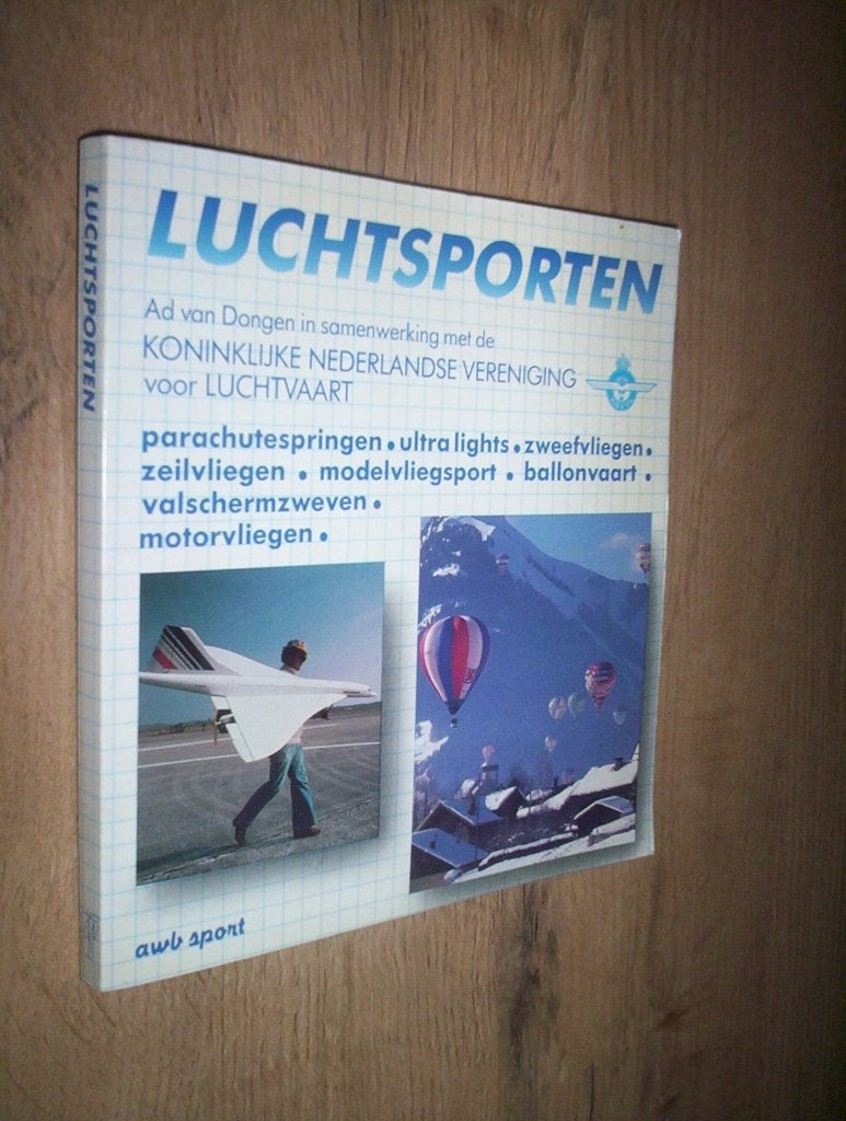 luchtsporten - Ad van Dongen (zweefvliegen ballonvaart), Ophalen of Verzenden, Zo goed als nieuw, Overige sporten
