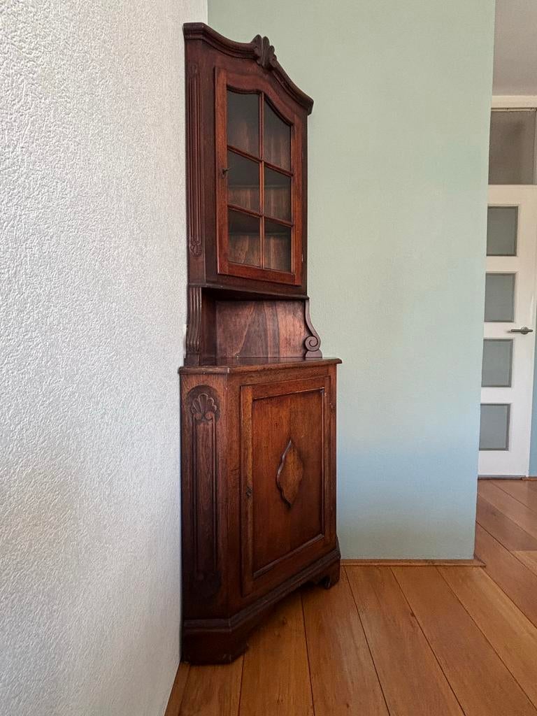 Leuk hoekastje in twee delen - Klassiek design, Antiek en Kunst, Antiek | Meubels | Kasten, Ophalen