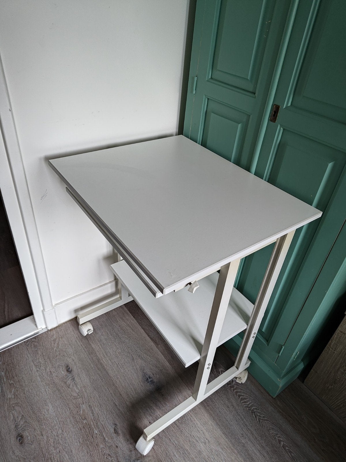 Compacte laptop/printertafel met toetsenbord slede, Huis en Inrichting, Ophalen, Gebruikt, 70 tot 120 cm, Modern