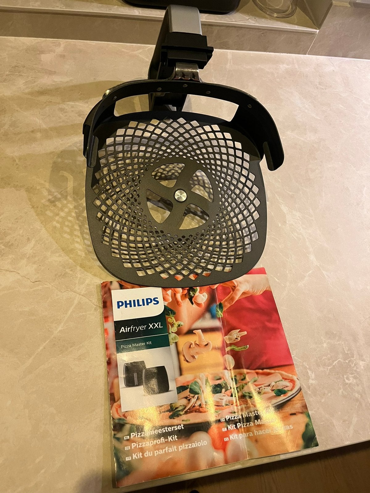 Foto 4 van Airfryer XXL pizza master kit, nieuw!