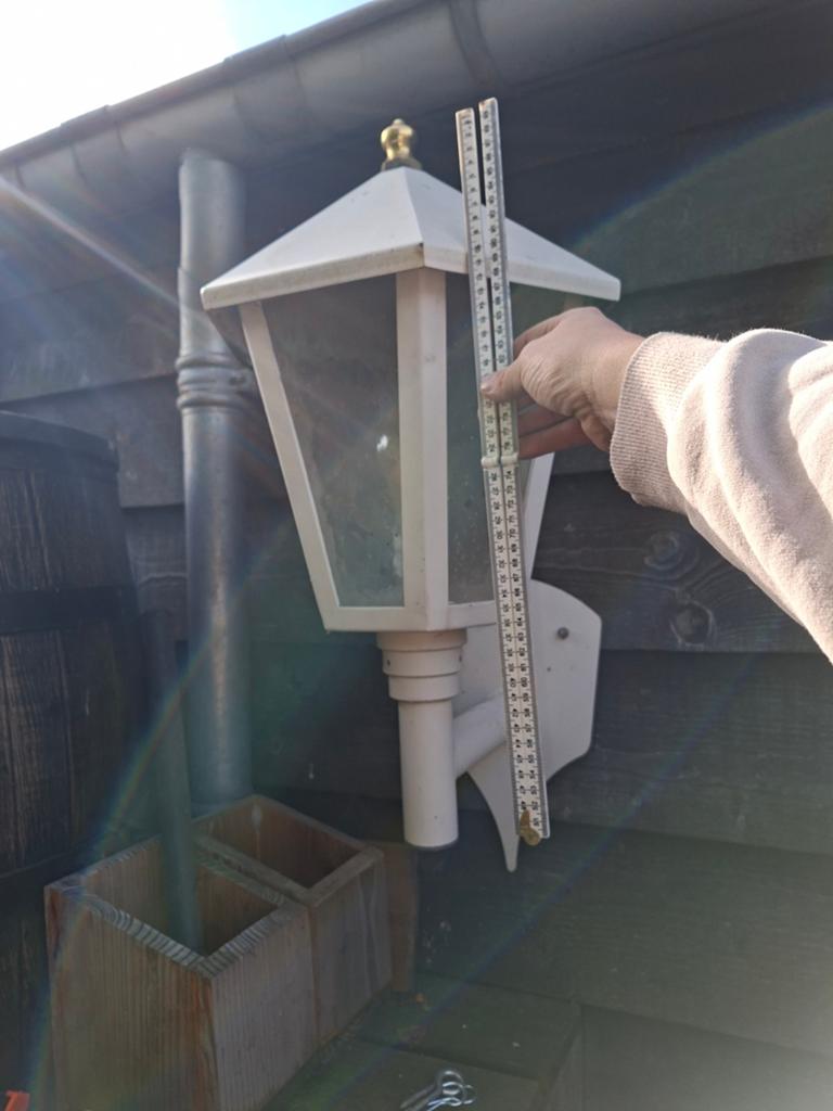 Mooie degelijke buitenlamp, Tuin en Terras, Buitenverlichting, Wandlamp, Ophalen of Verzenden, Netvoeding, 50 tot 250 watt