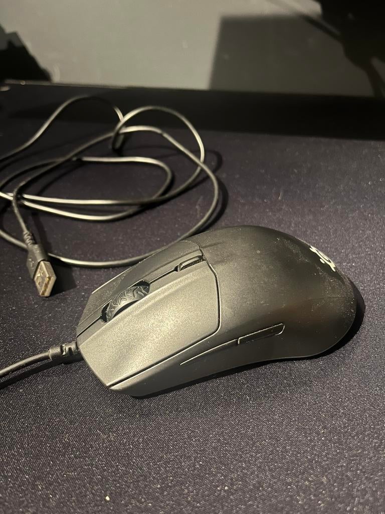 Steelseries rival 3, Ophalen of Verzenden, Zo goed als nieuw, Gaming muis