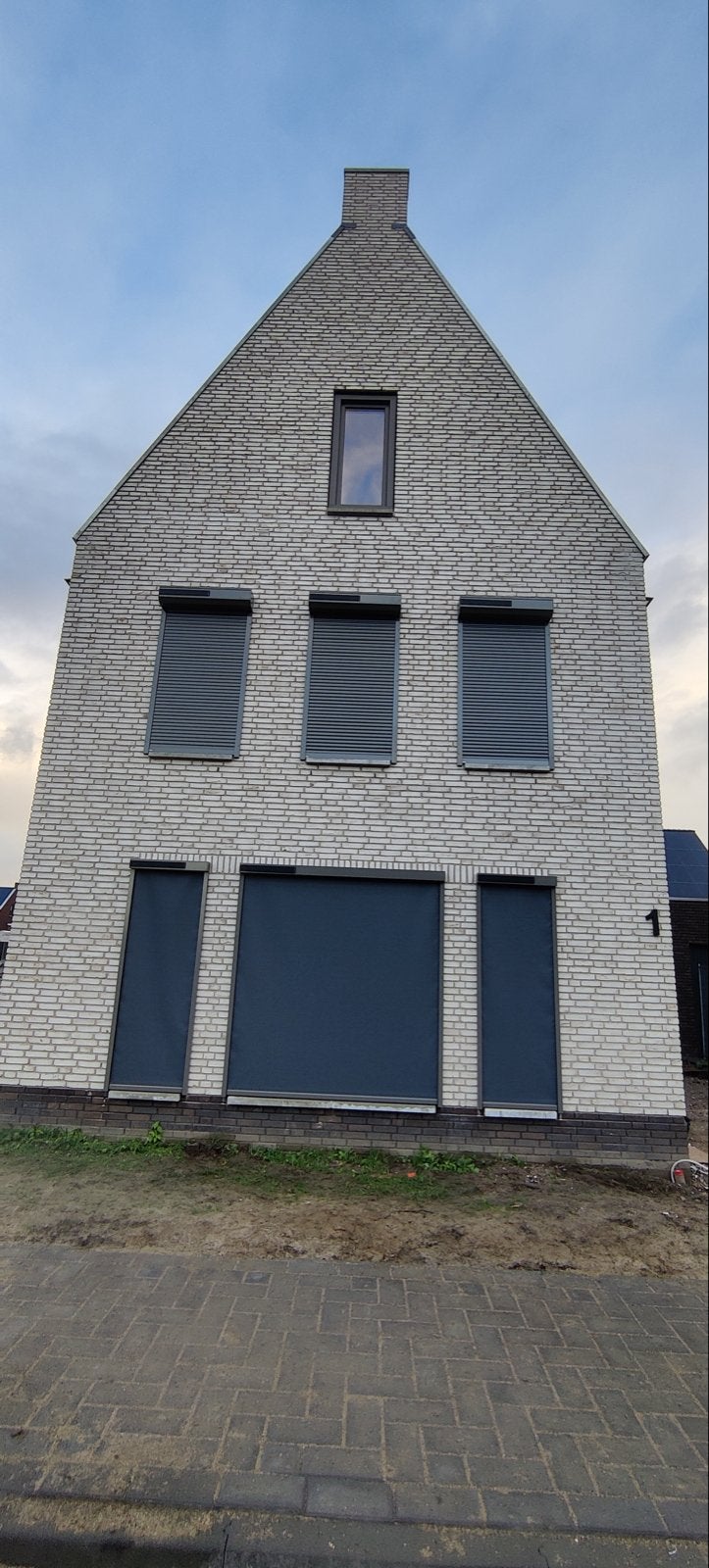 Zonwering op maat, Diensten en Vakmensen, Garantie, Raam- of Deurhorren