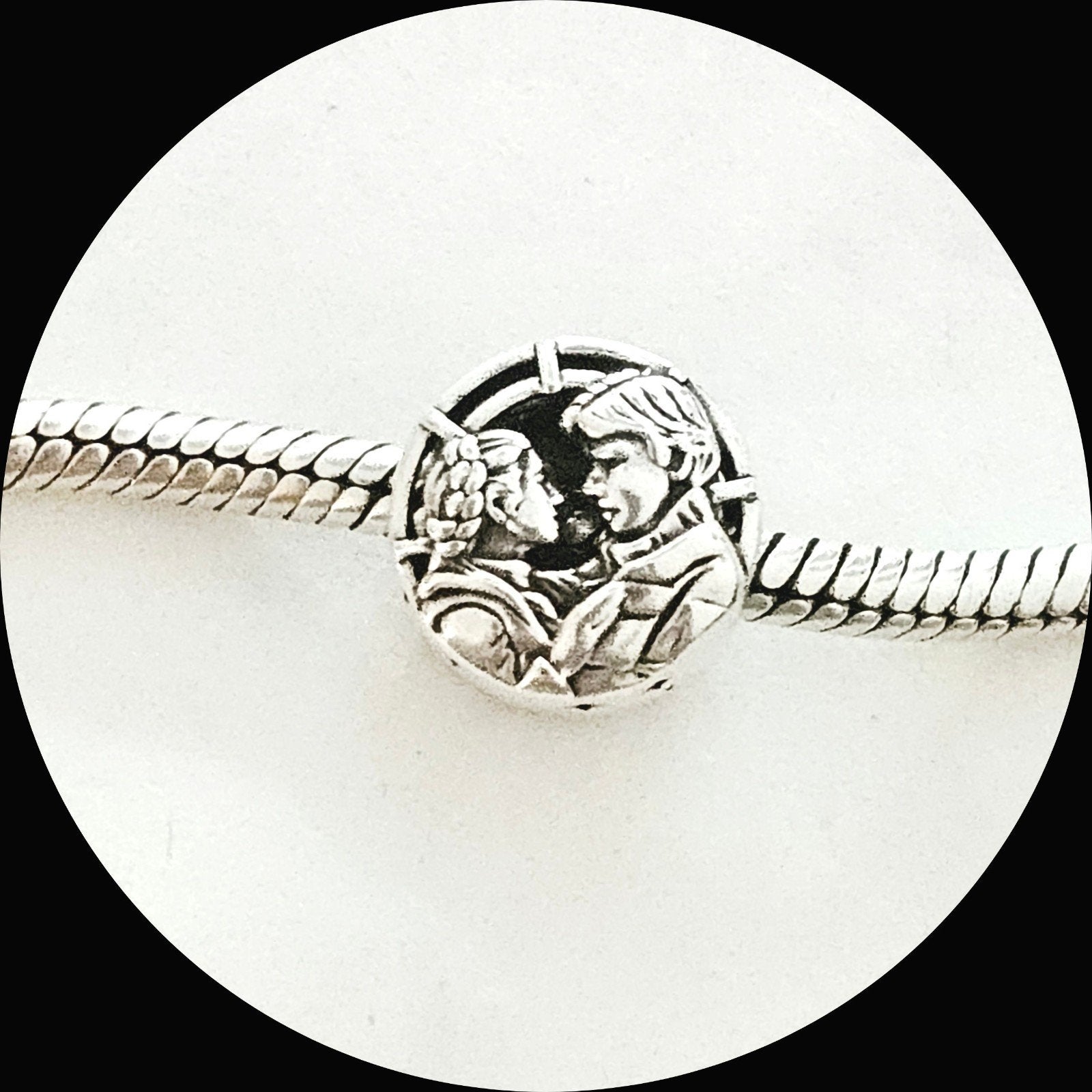 Pandora Star Wars Han Solo en Leia Kus 799506C00 / retired, Pandora, Ophalen of Verzenden, Zo goed als nieuw, 1 bedel