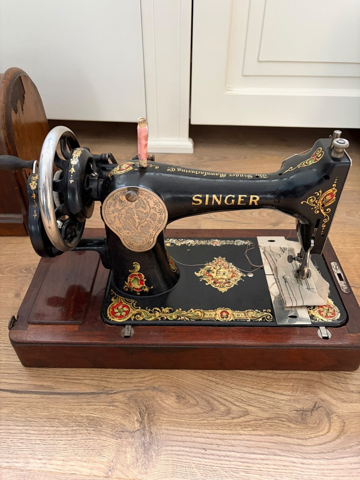 Antieke Singer naaimachine - Decoratief met lichte schade, Ophalen