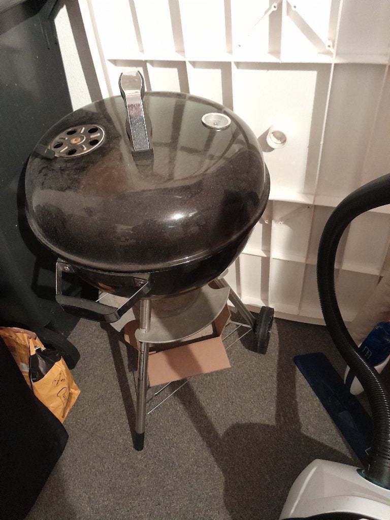 BBQ, Tuin en Terras, Houtskoolbarbecues, Ophalen, Gebruikt, Onbekend