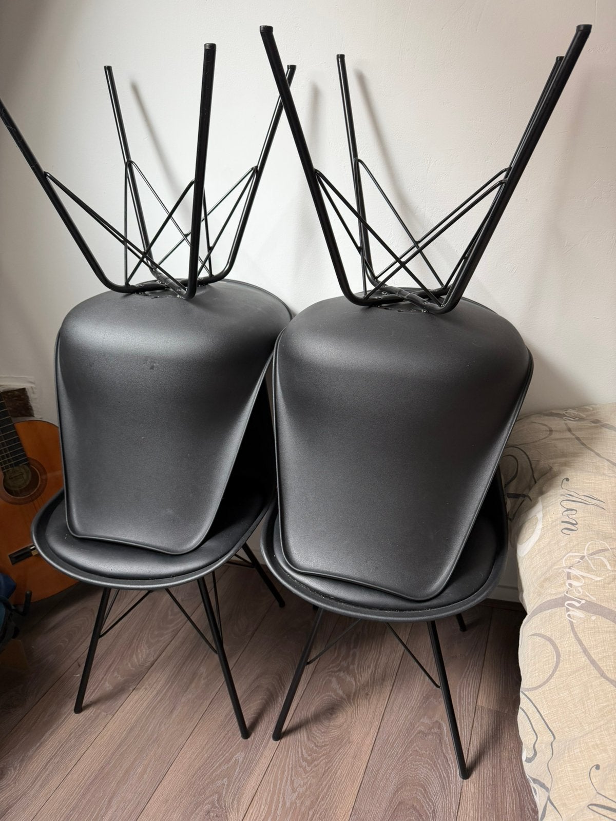 4 eetkamer stoelen Jysk, Ophalen, Overige materialen, Gebruikt, Zwart