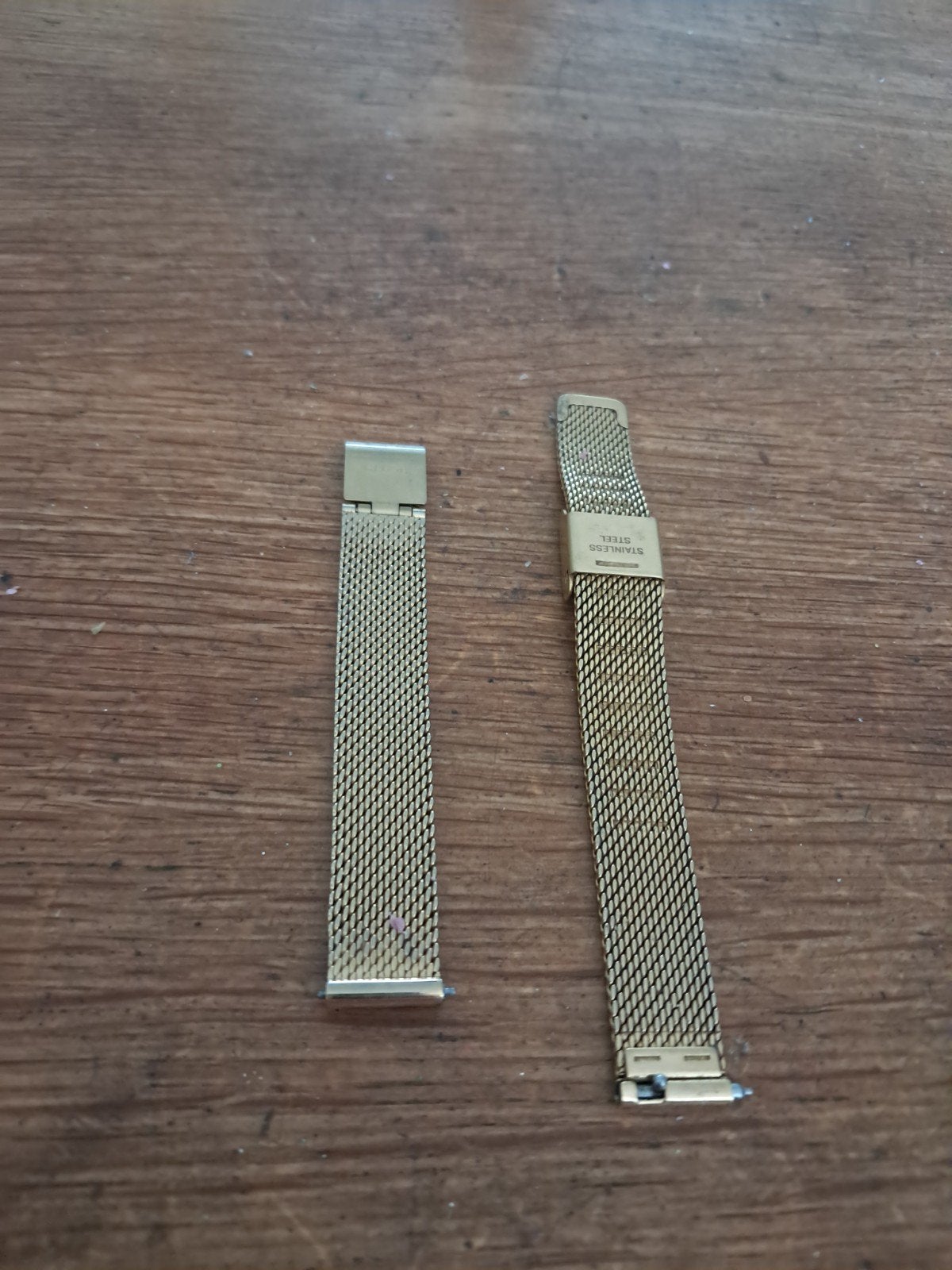 Goudkleurig  horlogebandje van Cluse, zo goed als nieuw, Sieraden, Tassen en Uiterlijk, Overige merken, Staal, Staal, Polshorloge