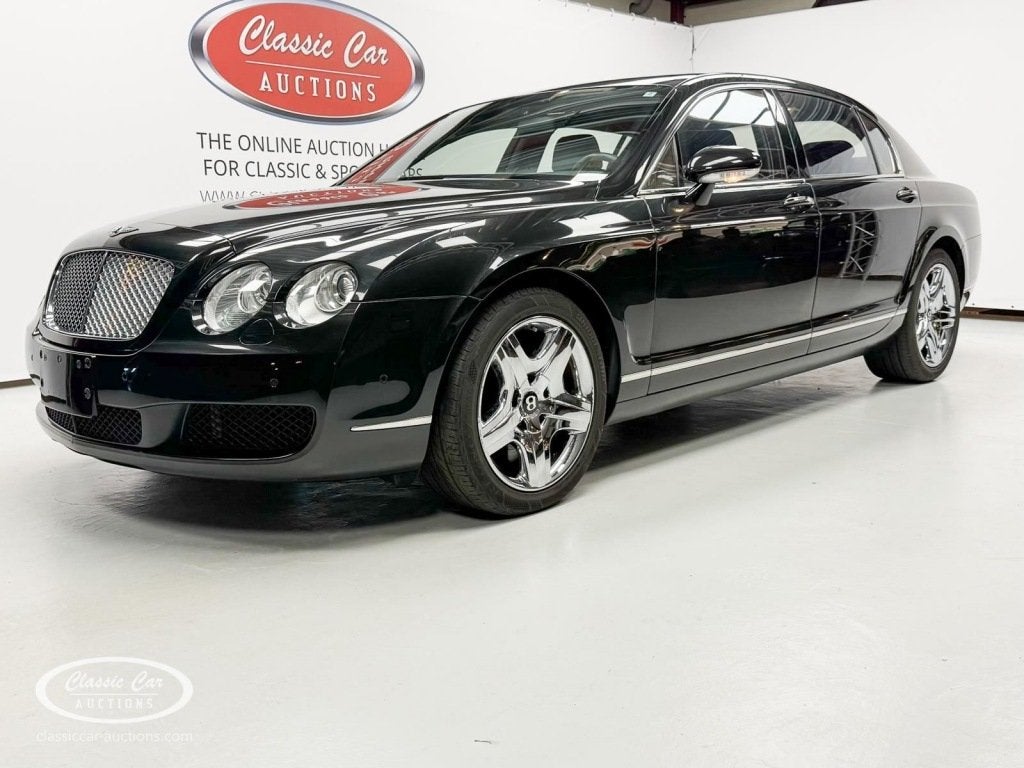 Bentley FLYING SPUR   - ONLINE AUCTION, Auto's, Automaat, Gebruikt, Zwart, Bedrijf