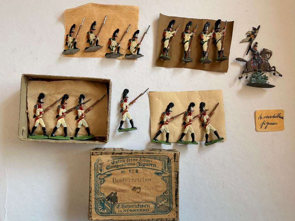 Vintage tinnen soldaatjes E. Heinrichsen Nürnberg, Antiek en Kunst, Verzenden