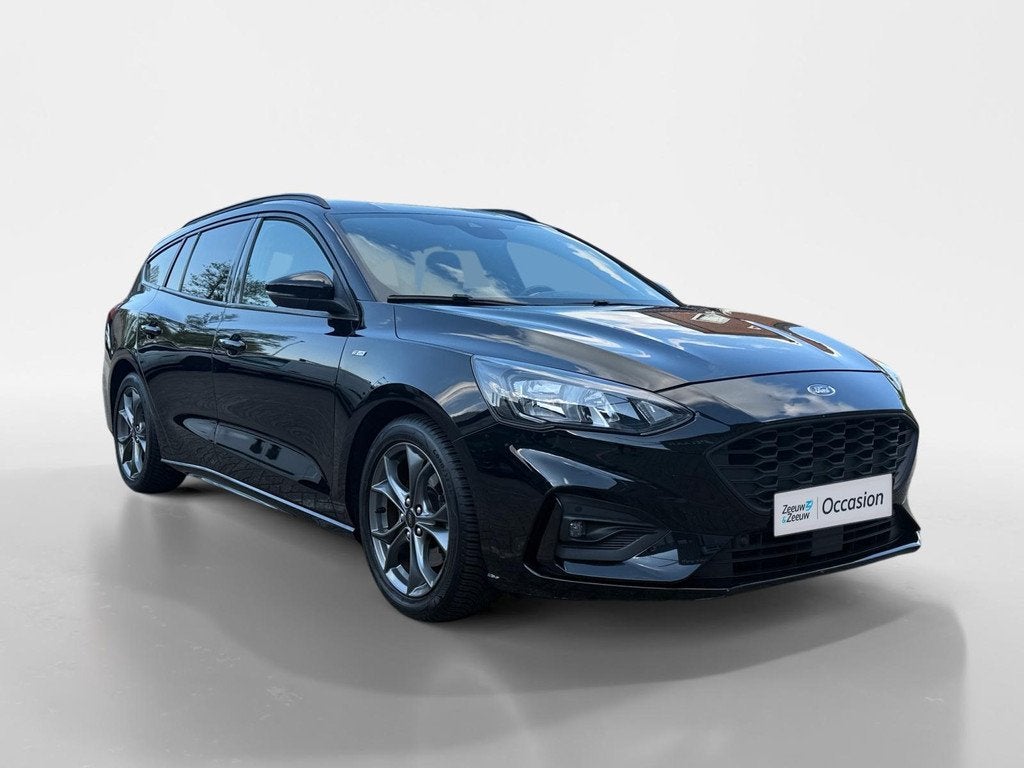Ford Focus Wagon 1.0 EcoBoost ST-Line Automaat | Winterpack, 12 maanden, Gebruikt, Zwart, 1331 kg