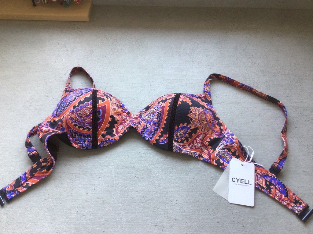 Bikini bovenstuk Cyell, Kleding | Dames, Badmode en Zwemkleding, Ophalen of Verzenden, Nieuw, Meerkleurig, Bikini