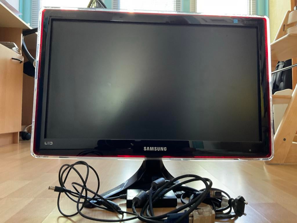 Samsung BX2235 Monitor - 22 inch Full HD, Computers en Software, Monitoren, Gebruikt, Full HD, Ophalen of Verzenden, DVI