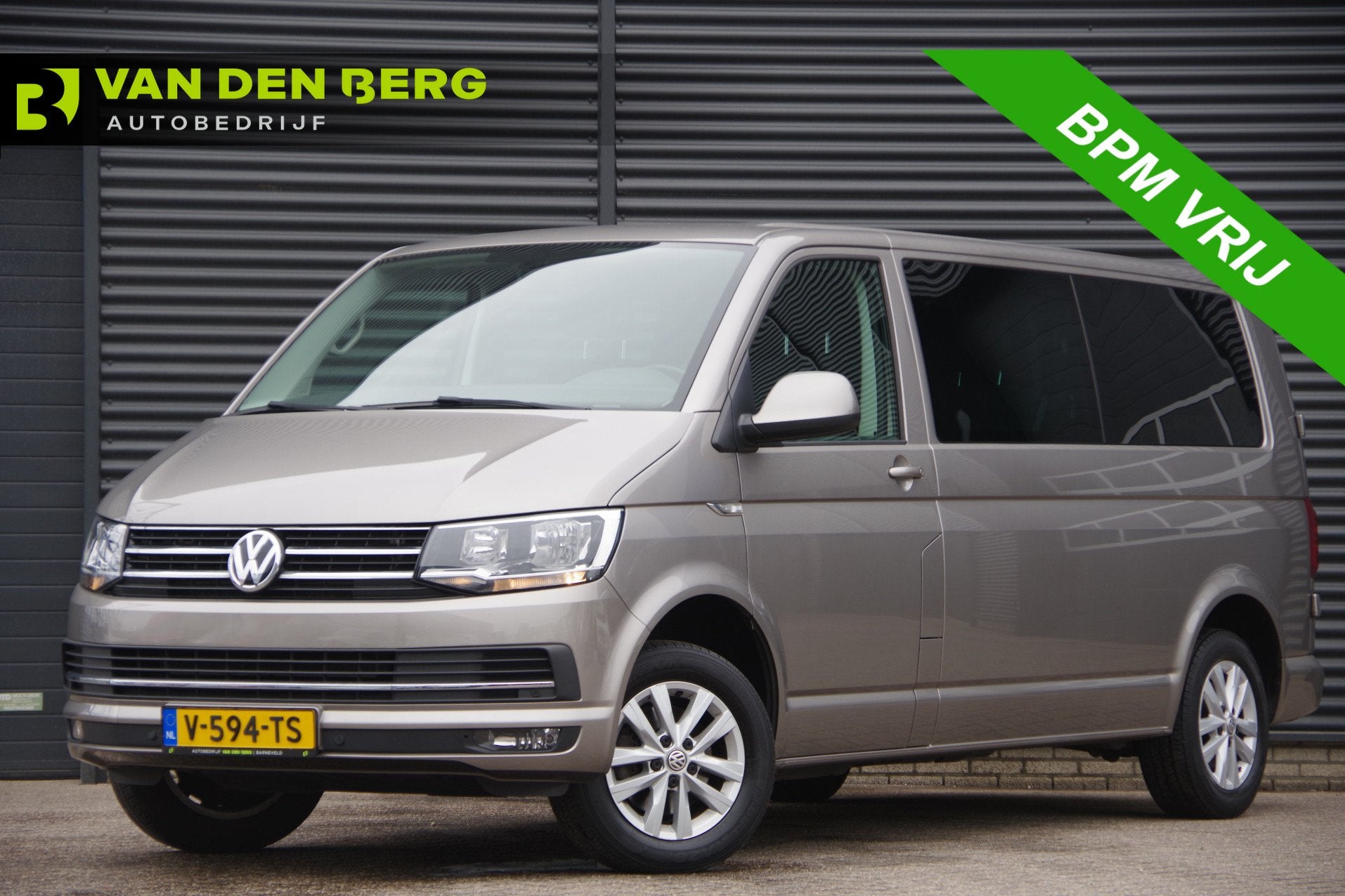 Volkswagen Transporter 2.0 TDI L2H1 DC-5P, 150PK AUT. NAP! T, Stof, Gebruikt, Euro 6, 4 cilinders