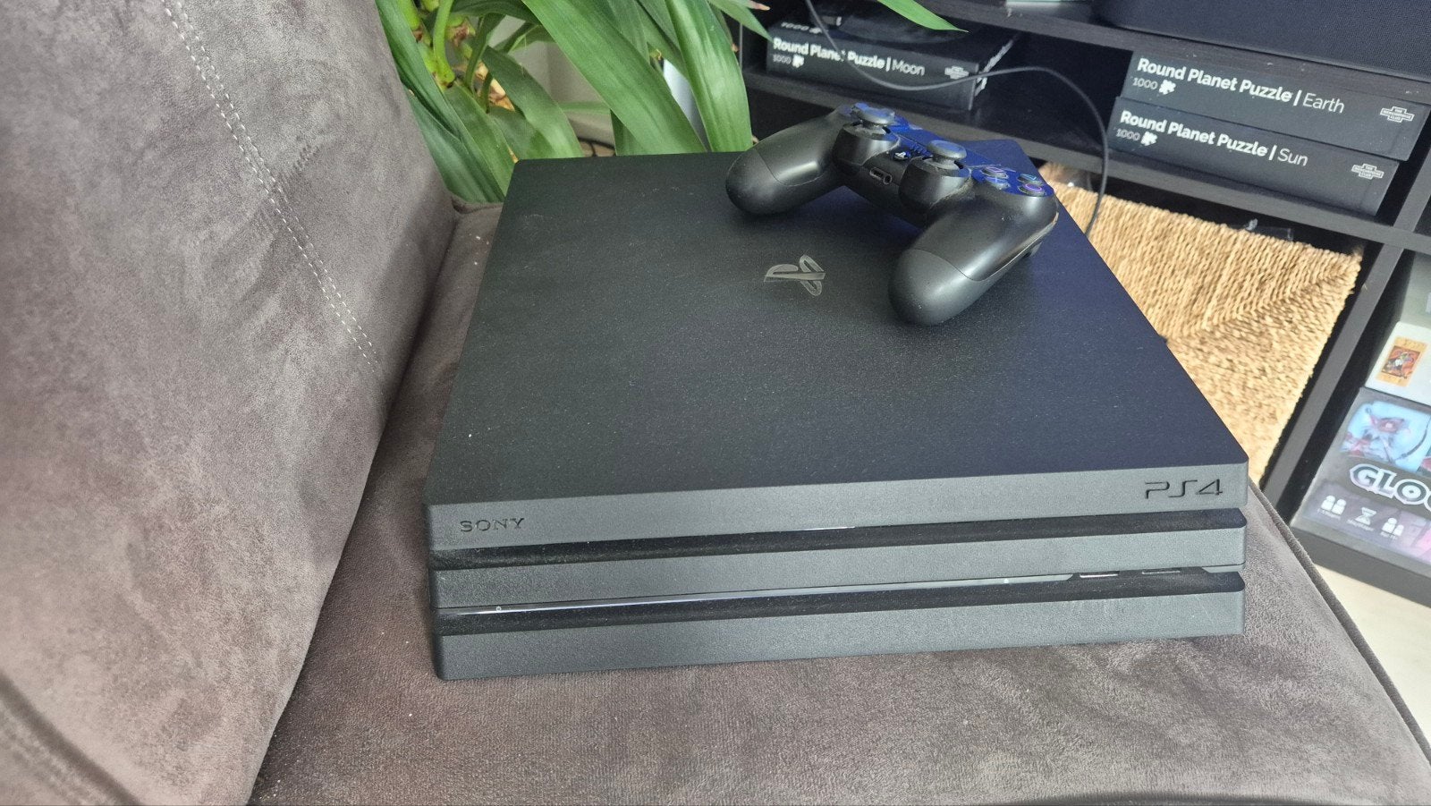 Playstation 4 met controller en 6 goede games, Ophalen, Zo goed als nieuw, Met 1 controller, Original
