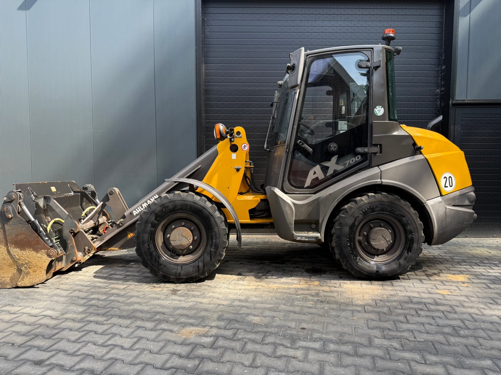 Schovel Mecalac / ahlmann  AX 700 nieuwstaat, Zakelijke goederen, Machines en Bouw | Kranen en Graafmachines, Ophalen, Graafmachine