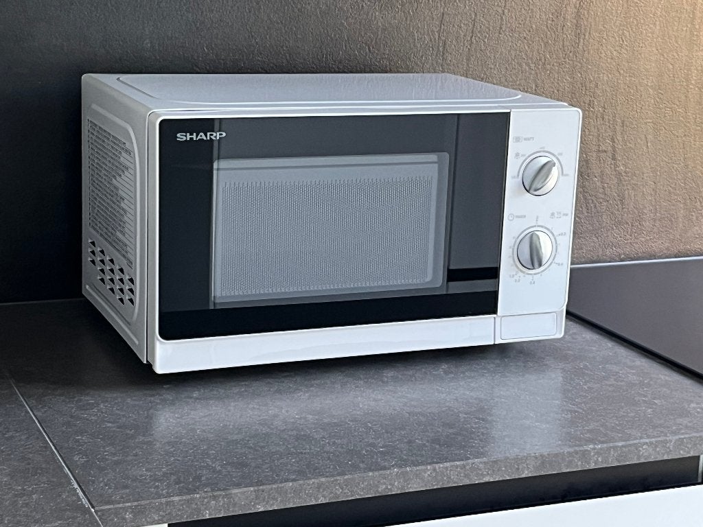 Sharp magnetron  800 Watt, Ophalen, Gebruikt