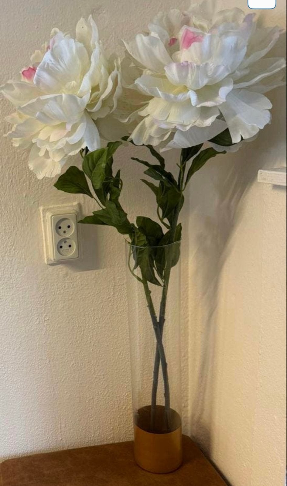 Grote witte kunstbloemen in vaas, Binnen, Gebruikt, Kunstbloem, Textiel