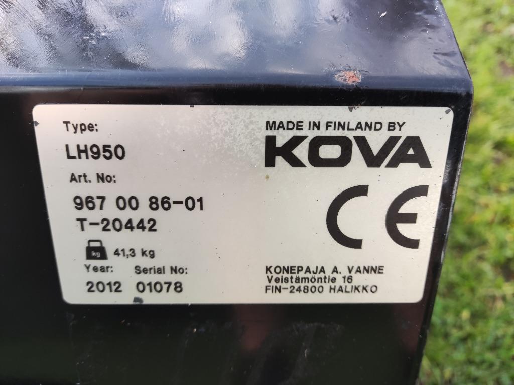 2 HUSQVARNA (KOVA) veegborstels (1 x T-20442, 1 x T-20444), KOVA, Nieuw, 90 tot 120 cm, KOVA