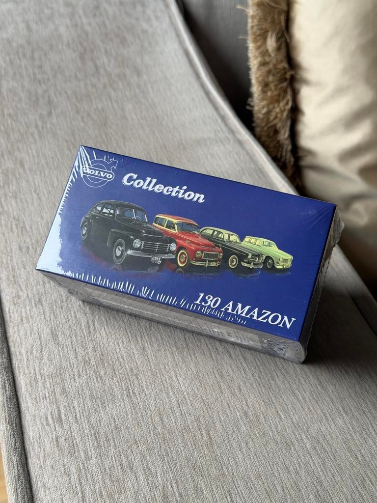 Volvo 130 Amazon 1:43 – Nieuw Geseald – Verzamelmodel, Ophalen of Verzenden, Nieuw, Auto, Overige merken