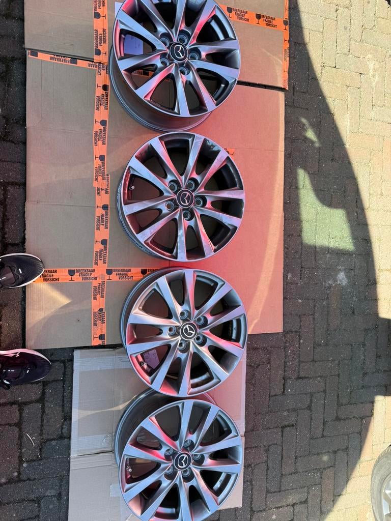Originele Mazda 3 CX-30 16 Inch Aluminium Velgenset, Auto-onderdelen, Banden en Velgen, Velg(en), Zomerbanden, 16 inch, Personenwagen