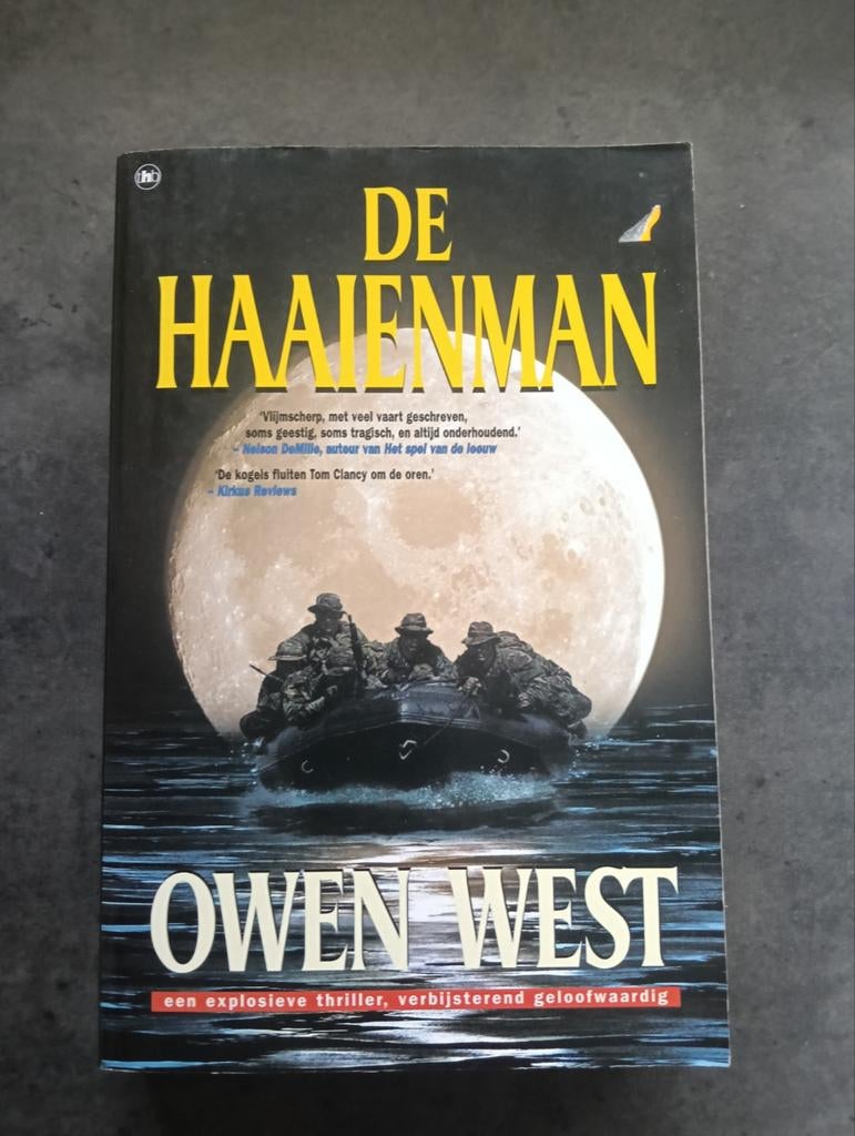 De haaienman - Owen West, Ophalen of Verzenden, Gelezen