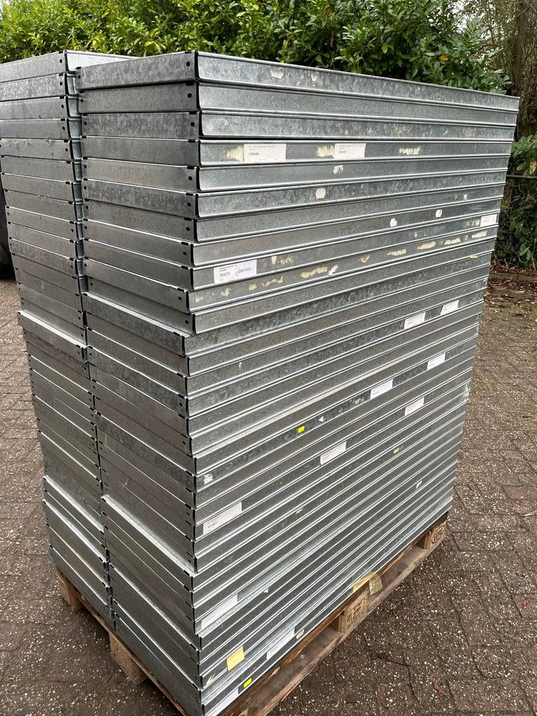 Nedcon legborden, 39,5 cm x 122 cm, 71 stuks, gebruikt, Ophalen, Gebruikt
