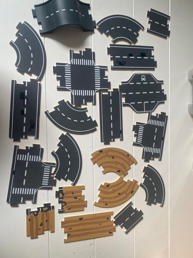 Wegset en auto’s, Kinderen en Baby's, Speelgoed | Houten speelgoed, Ophalen, Gebruikt, Overige typen