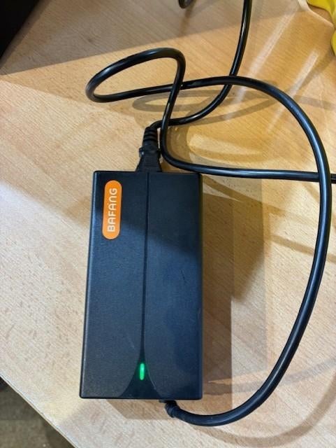 E-bike laders (Sparta, Stella en meer), Ophalen of Verzenden, Gebruikt