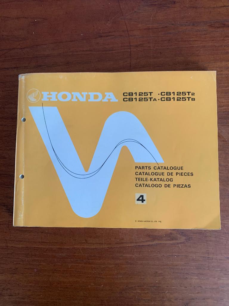 Honda Parts Catologue CB 125 twin 4 te koop NIEUWSTAAT, Motoren, Ophalen of Verzenden, Honda