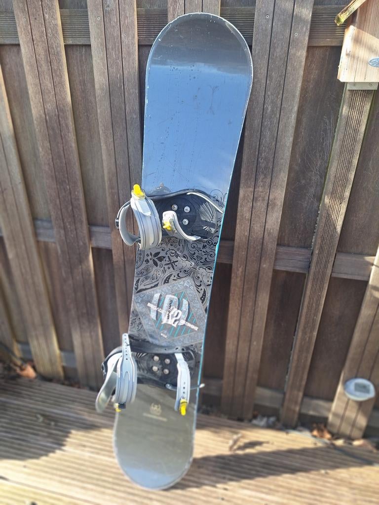K2 Snowboard 156cm met bindingen, Sport en Fitness, Ophalen, Gebruikt, Board