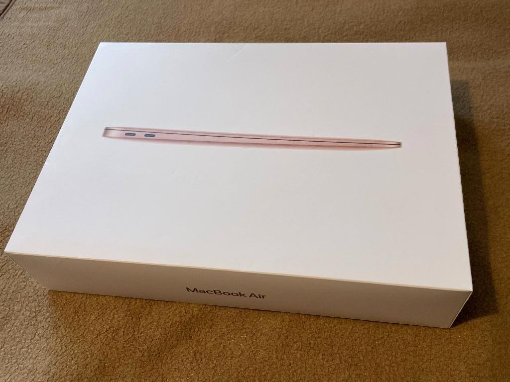 Macbook Air 2020 M1 8GB/512GB A2337 lege doos!, Ophalen of Verzenden, Zo goed als nieuw