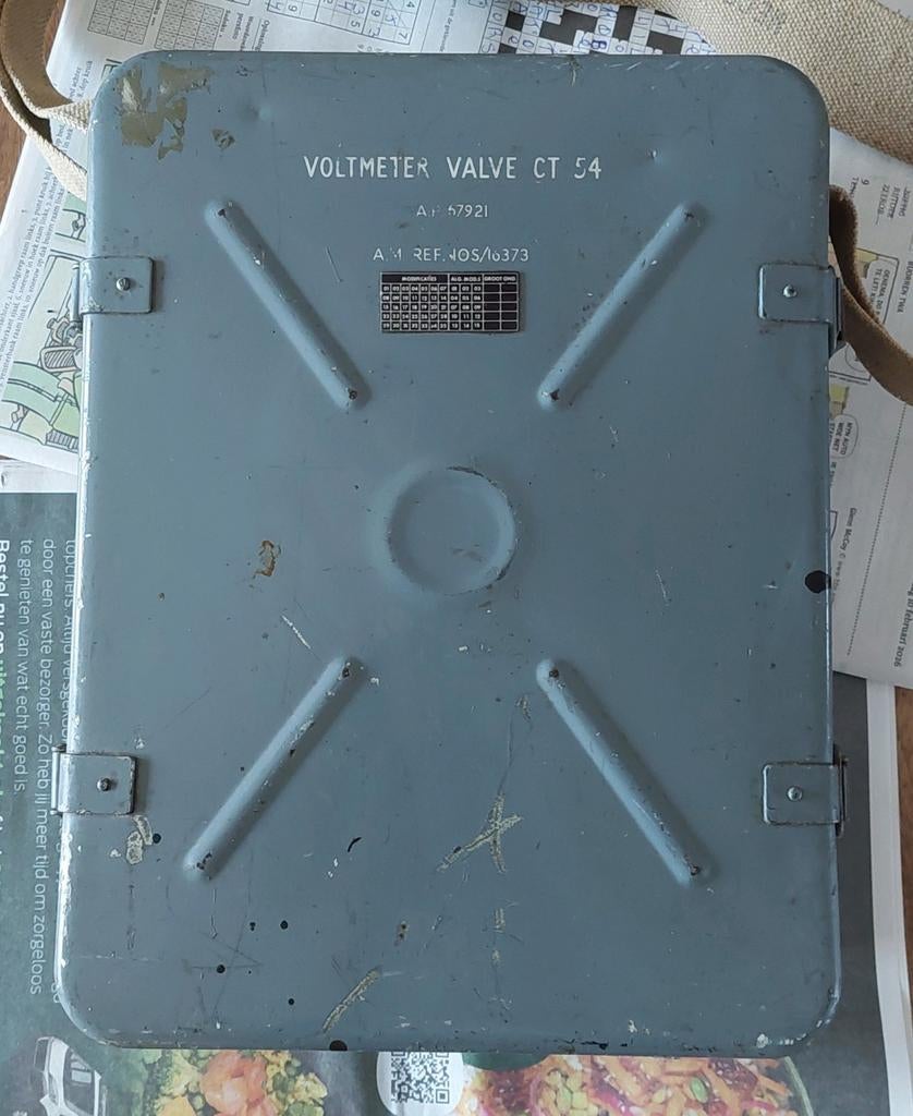 Vintage militaire voltmeter. Periode Koude Oorlog., Ophalen, Landmacht, Engeland