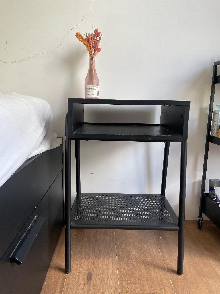 Ikea bed side table SETSKOG, Huis en Inrichting, Tafels | Sidetables, Ophalen, Gebruikt, 25 tot 50 cm, Rechthoekig