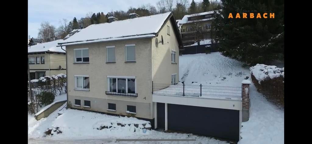 Luxe vakantievilla Sauerland Willingen 6-10 pers. 🇩🇪, Vakantie, 4 of meer slaapkamers, Dorp, Zwembad, Aan meer of rivier