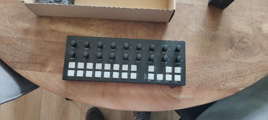 Torso t1 algorithmic sequencer, Muziek en Instrumenten, Ophalen of Verzenden, Zo goed als nieuw