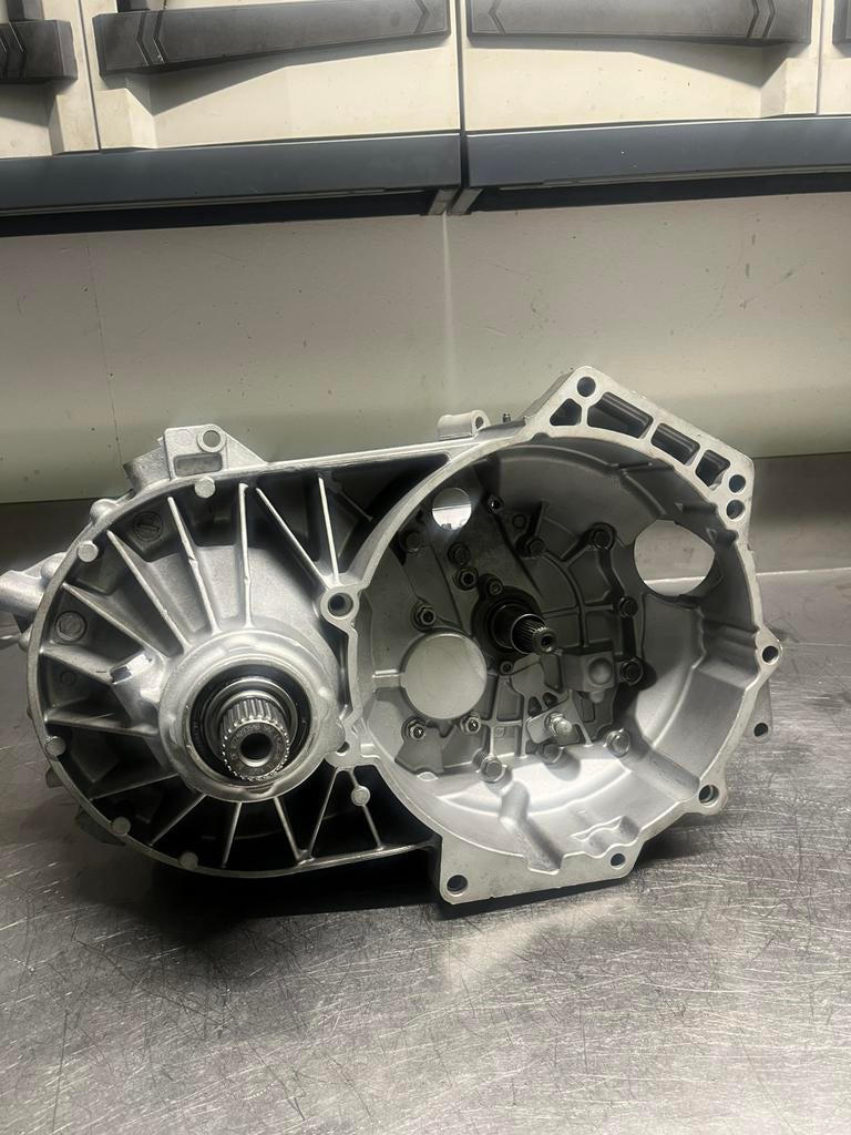 Gereviseerde Versnellingsbak VW Transporter T5 1.9TDI, Auto-onderdelen, Transmissie en Toebehoren, Ophalen, Gereviseerd