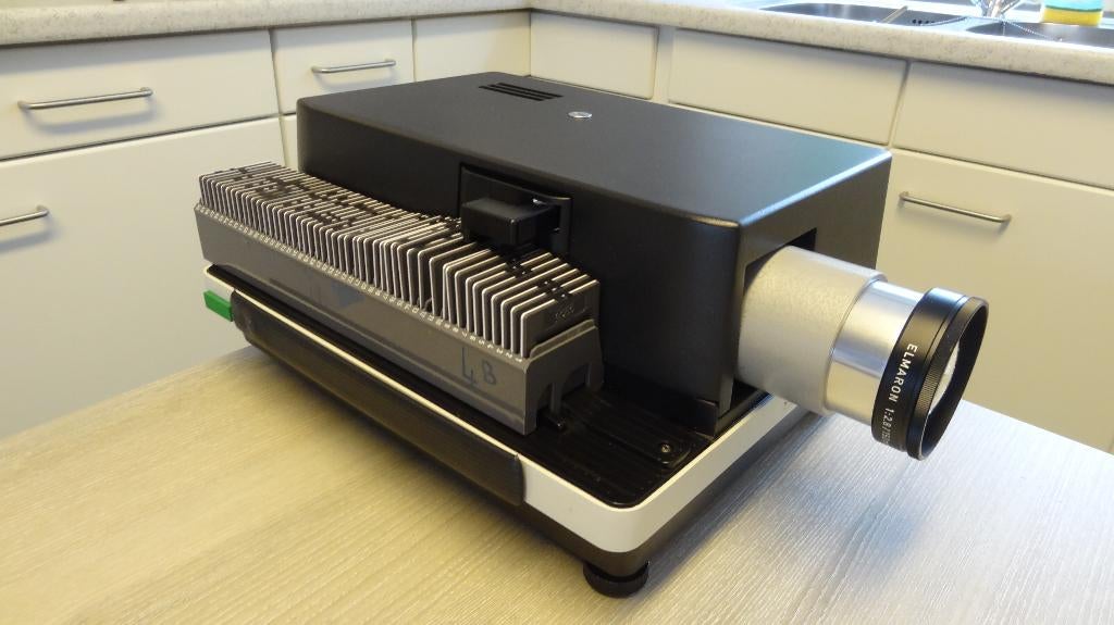 Leitz pradovit CA2500 met afstandsbediening + koffer + lens, Ophalen, Gebruikt