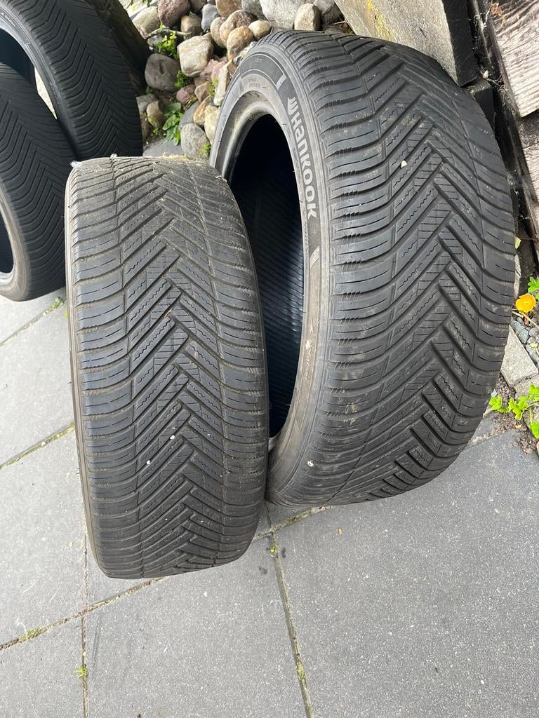 Banden 235/45/19 en bmw brede 17inch velgen, Ophalen, Banden en Velgen, 17 inch, Winterbanden