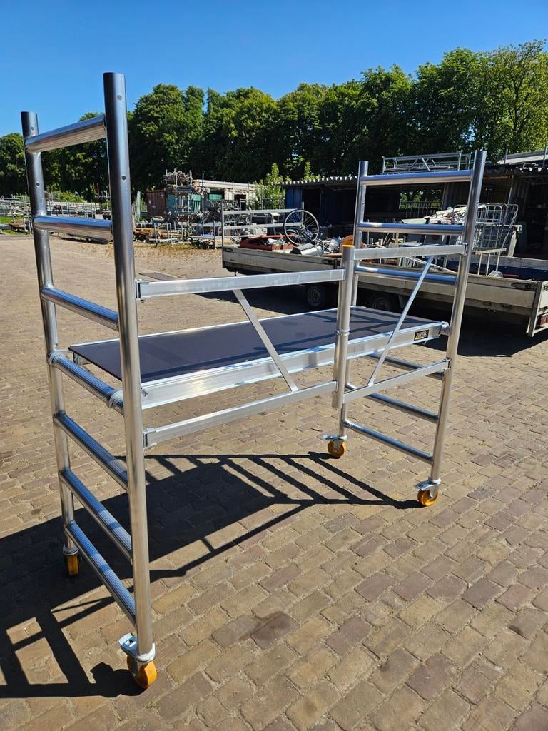 Custers kamersteiger nieuw werkhoogte 3 mtr, Doe-het-zelf en Verbouw, Steigers, Ophalen, 2 tot 5 meter, Custers, .