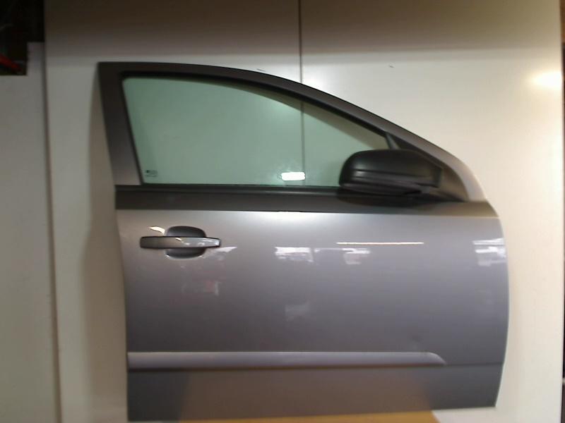 Portier Rechts Voor Opel Astra H (L48) (2004-01/2010-10), Gebruikt, Opel, Opel Automobile GmbH, Kontakt-opel@opel.com