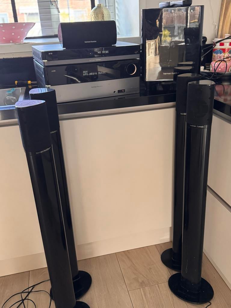 Harman Kardon Surround Set met Blu-ray Speler, Audio, Tv en Foto, Home Cinema-sets, Overige merken, Gebruikt, Blu-ray-speler, 70 watt of meer