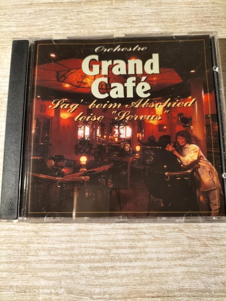 Grand Cafe Orchestre - sag beim abschied leise servus, Ophalen of Verzenden