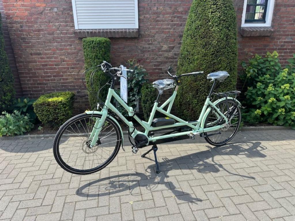 Azor EM-Vouwtandem Steps 28inch - Elektrisch - Enviolo Vers., Minder dan 10 versnellingen, Opvouwbaar, 61 cm of meer, Nieuw