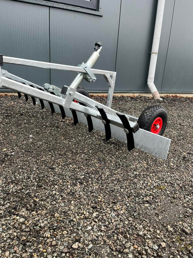 Foto 4 van Manegevlakker Baksleel Bodemvlakker voor zitmaaier of Quad