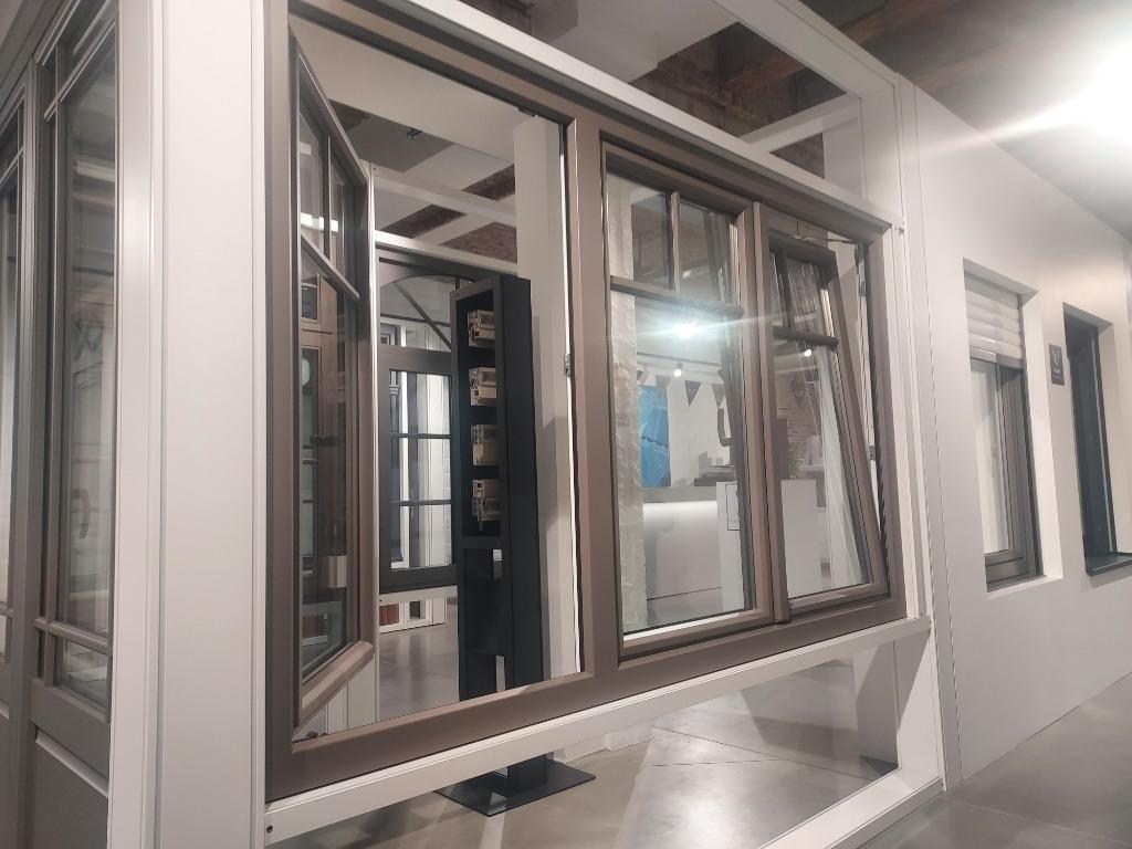 Showroom raamkozijn Hr++ bezorgen factuur mogelijk, Kunststof, Ophalen of Verzenden, Zo goed als nieuw, Inclusief glas