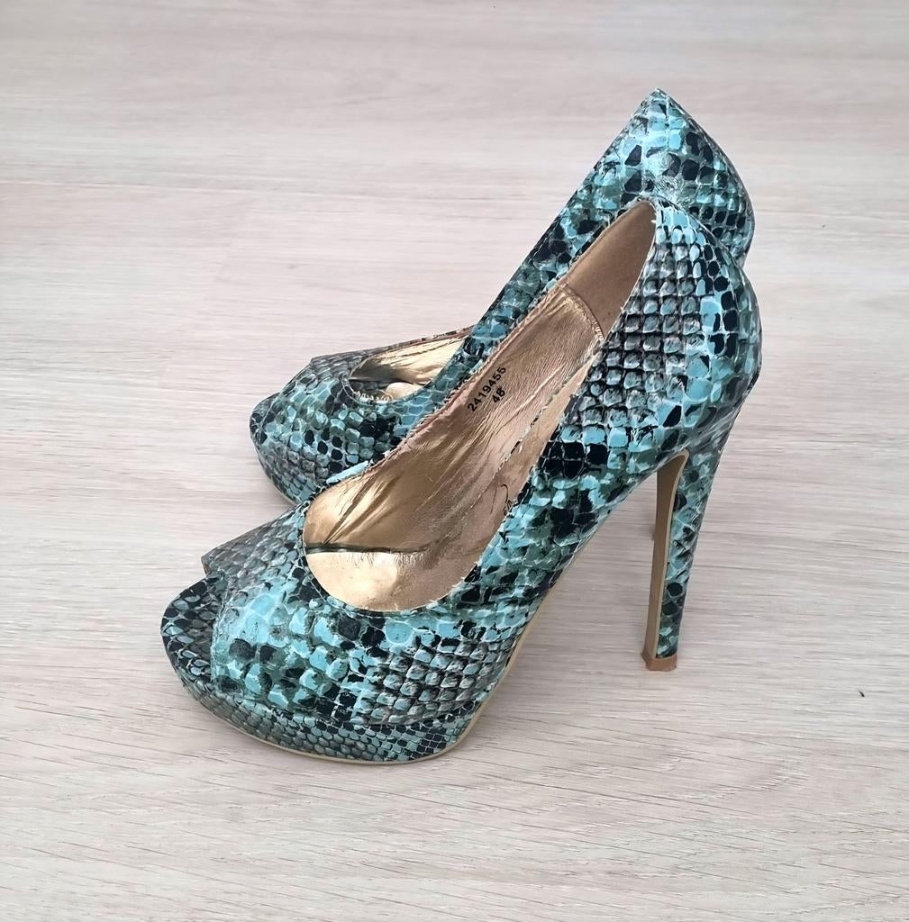Pumps met slangenprint - Maat 37, Ophalen of Verzenden, Zo goed als nieuw, Overige kleuren, Pumps
