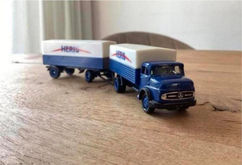 HERIS Mercedes-Benz Kurzhauber + Aanhanger, Ophalen of Verzenden, Zo goed als nieuw, Bus of Vrachtwagen, Overige merken
