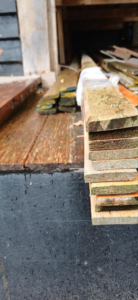 Maranti plinten 4.50 m 30x, Ophalen, Gebruikt, Minder dan 25 mm, Plank